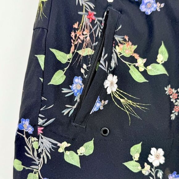 Athleta Black Floral Print Drawstring Waist Zip Pocket Athleisure Shorts - Picture 12 of 15